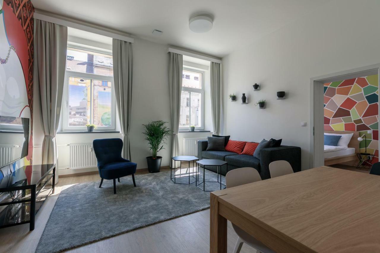Avantgarde Apartments プルゼニ エクステリア 写真