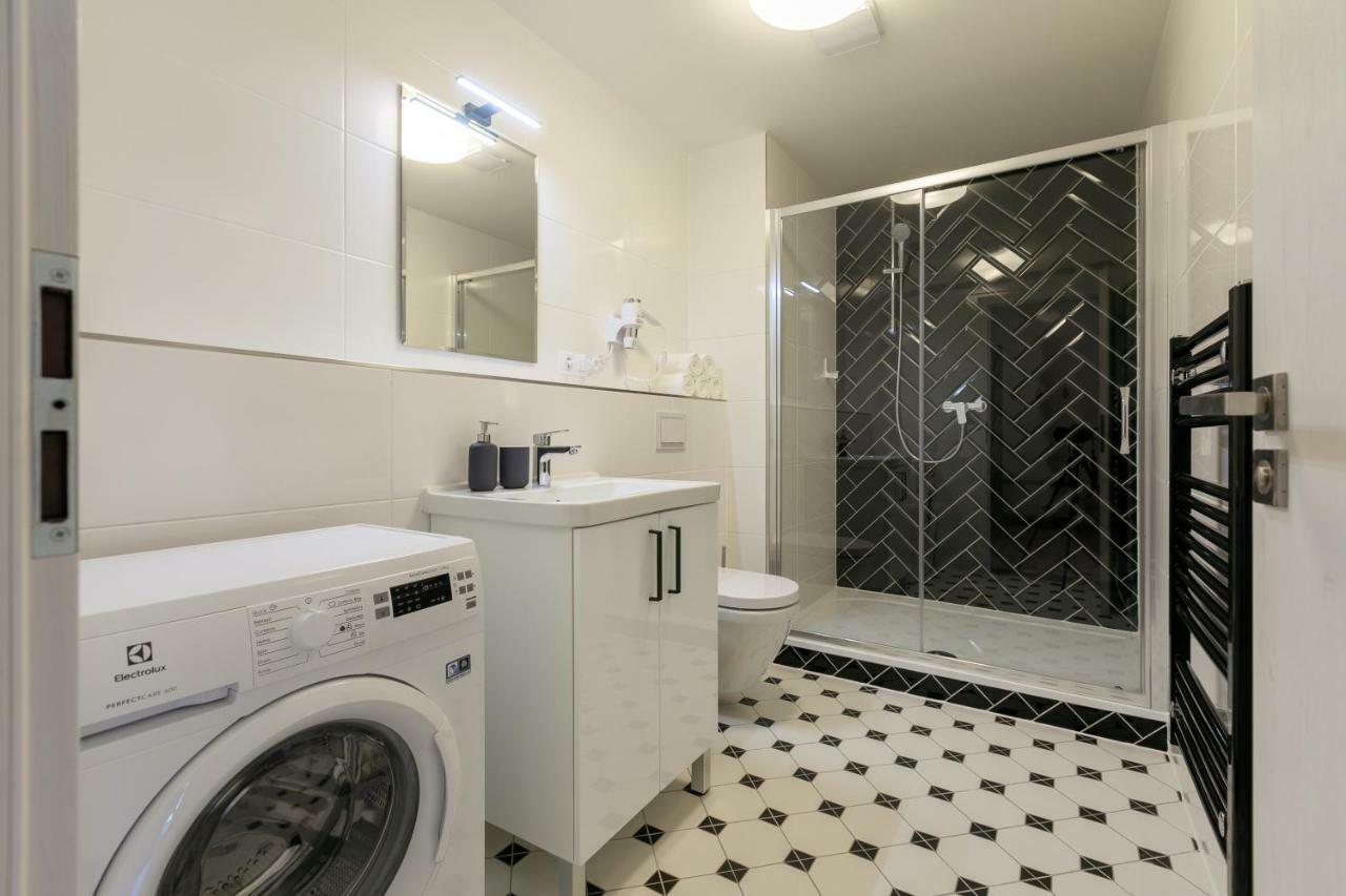 Avantgarde Apartments プルゼニ エクステリア 写真