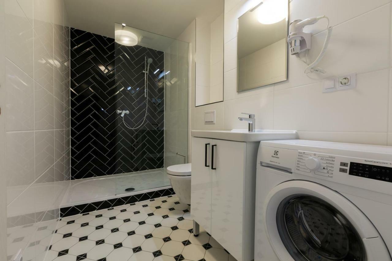 Avantgarde Apartments プルゼニ エクステリア 写真